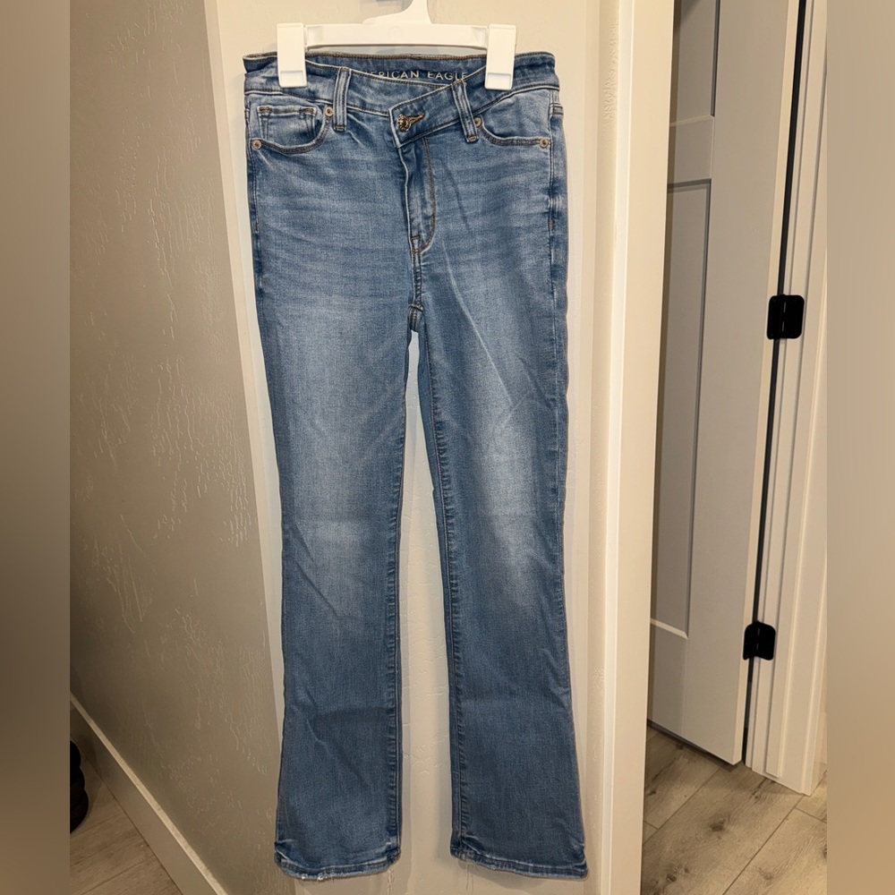 American Eagle High Rise Bootcut Jeans sz 00 Short